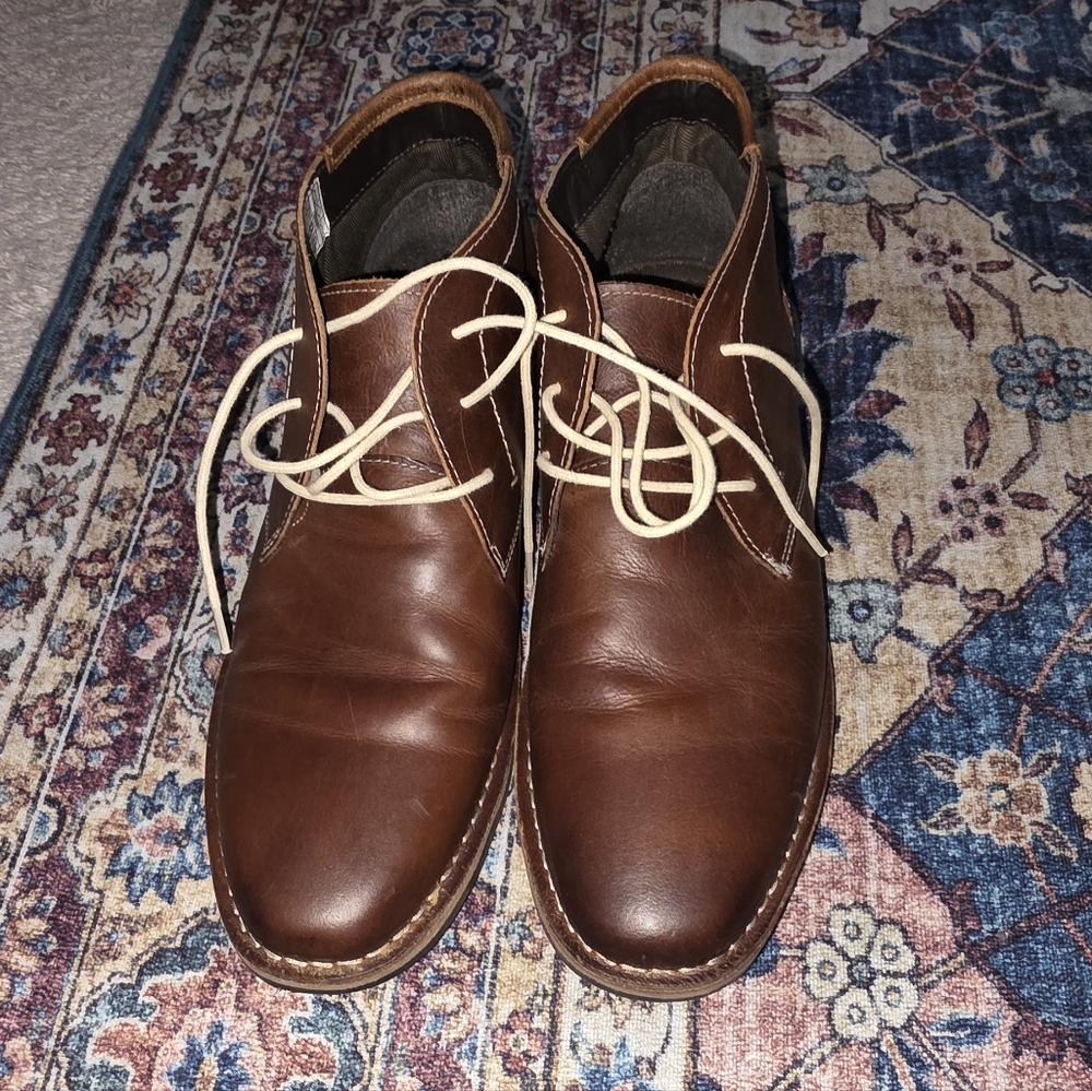 Steve Madden Brown Chukka Boots